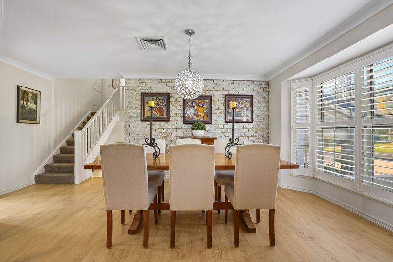 Photo - 22 Vaughan Drive, Ormeau QLD 4208 - Image 9