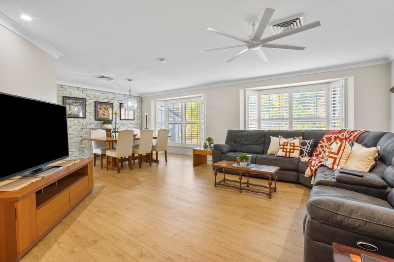 Photo - 22 Vaughan Drive, Ormeau QLD 4208 - Image 11