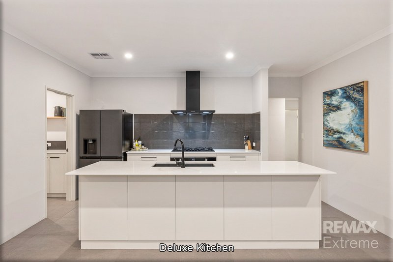 Photo - 22 Venetian Road, Eglinton WA 6034 - Image 18