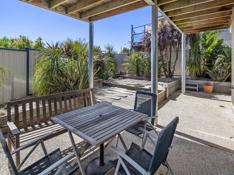 Photo - 2/2 Ventura Street, Portarlington VIC 3223 - Image 11