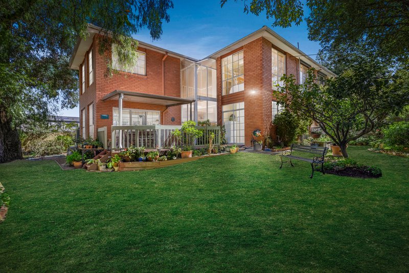 22 View Mount Road, Wheelers Hill VIC 3150