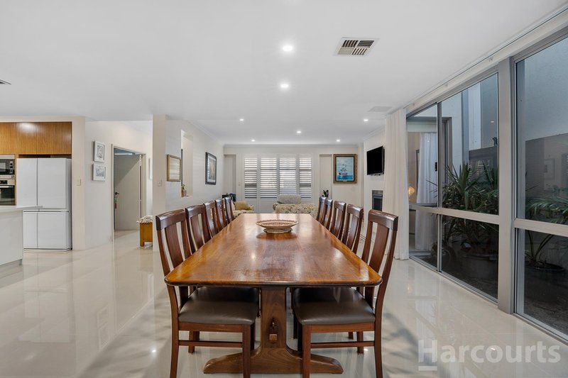 Photo - 22 Vivaldi Drive, Mandurah WA 6210 - Image 12