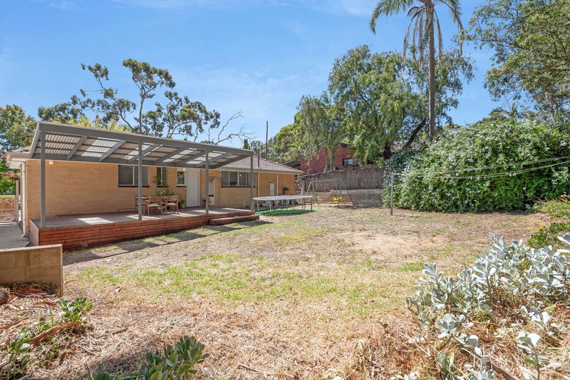 Photo - 22 Vynland Drive, Flagstaff Hill SA 5159 - Image 16