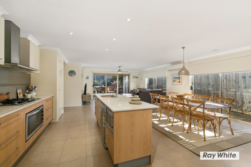 Photo - 22 Wagtail Way, Cowes VIC 3922 - Image 3