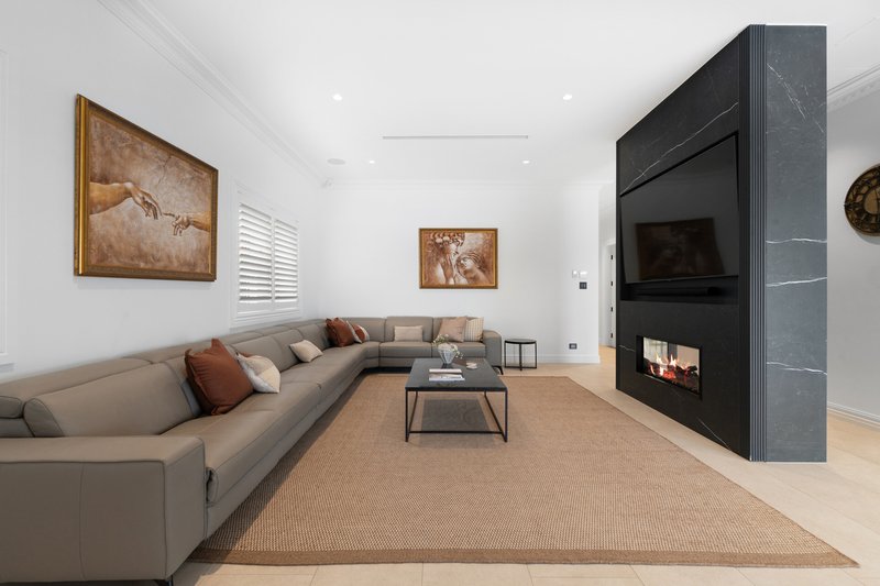 Photo - 22 Walker Avenue, Haberfield NSW 2045 - Image 5