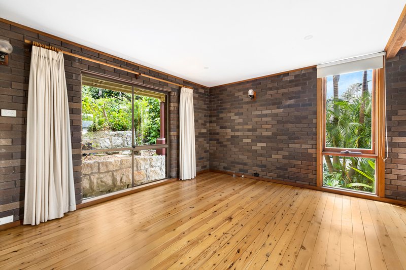 Photo - 22 Walker Avenue, Narrabeen NSW 2101 - Image 7