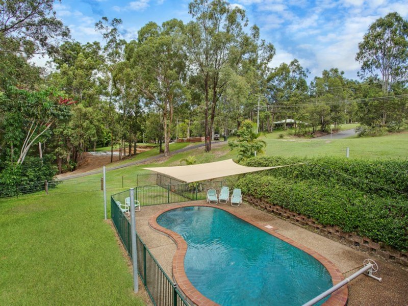 Photo - 22 Walker Drive, Worongary QLD 4213 - Image 2