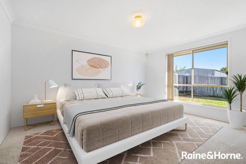 Photo - 22 Wallaroo Way, Doolandella QLD 4077 - Image 7