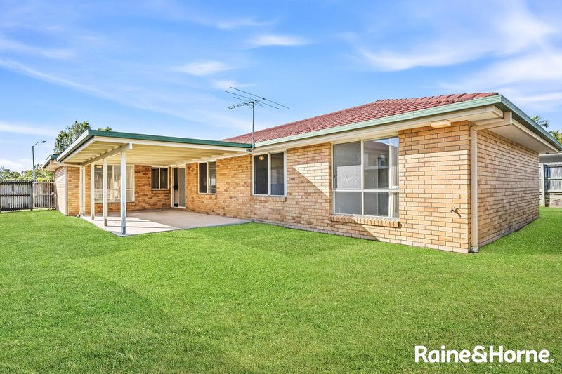 Photo - 22 Wallaroo Way, Doolandella QLD 4077 - Image 13