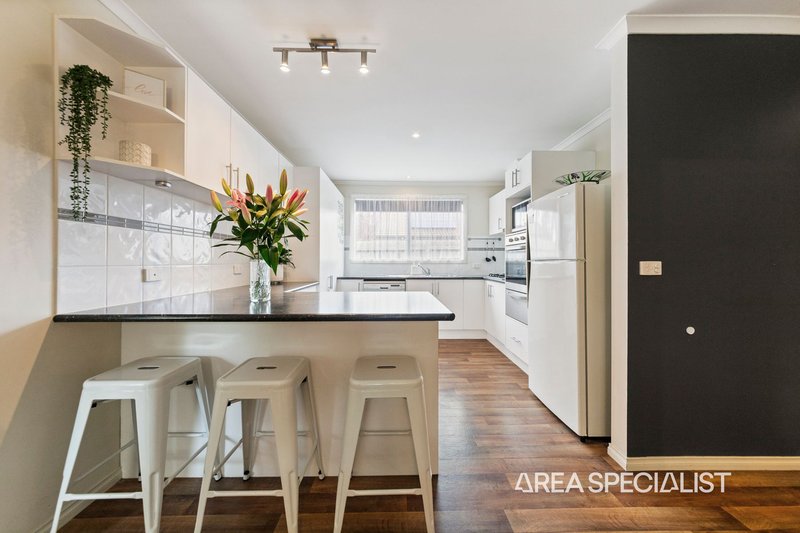Photo - 22 Walmac Close, Tooradin VIC 3980 - Image 3