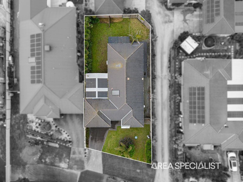 Photo - 22 Walmac Close, Tooradin VIC 3980 - Image 29