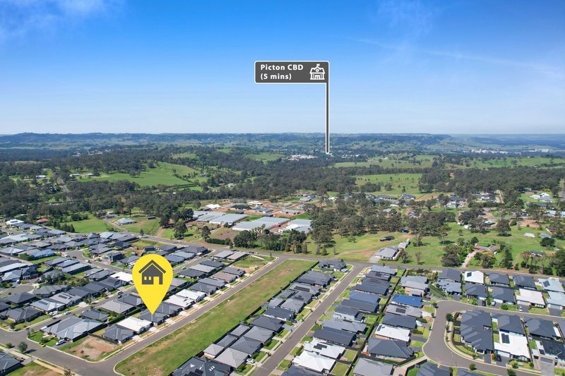 Photo - 22 Walter Street, Thirlmere NSW 2572 - Image 12