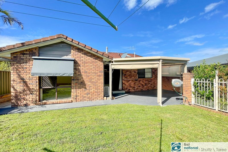 Photo - 2/2 Wandarra Street, Taree NSW 2430 - Image 12