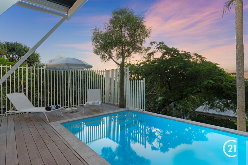 Photo - 22 Warana Street, Noosa Heads QLD 4567 - Image 20