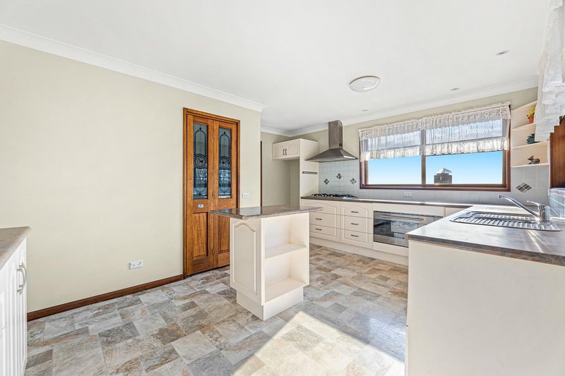 Photo - 22 Warbler Crescent, North Narooma NSW 2546 - Image 8