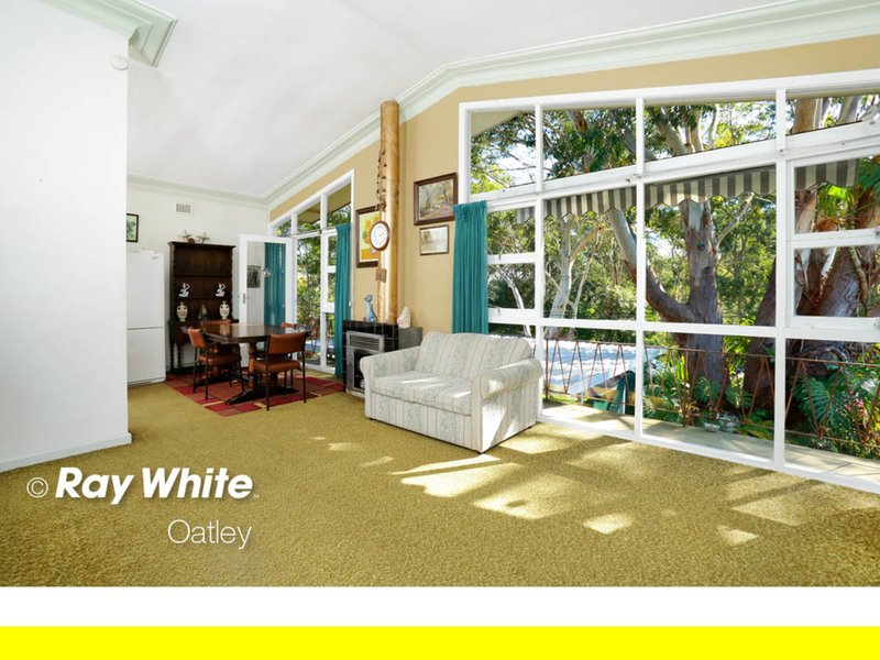 Photo - 22 Waterfall Road, Oatley NSW 2223 - Image 2