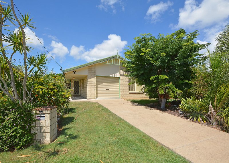 22 Wattle Street, Point Vernon QLD 4655