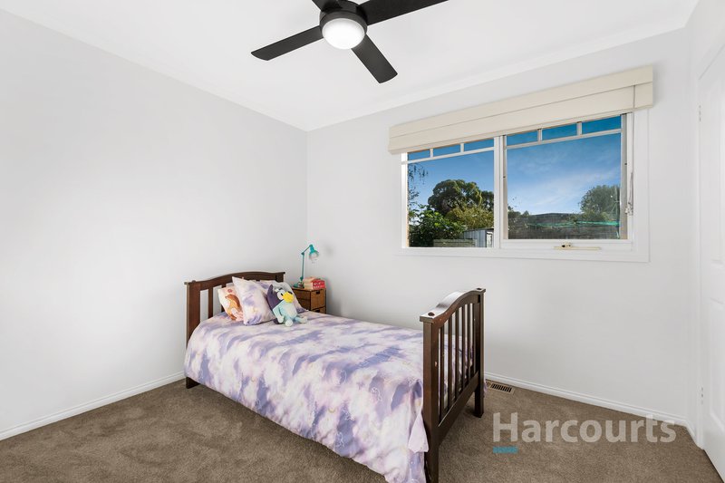 Photo - 22 Wattleview Rise, Scoresby VIC 3179 - Image 9