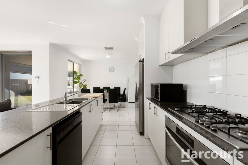 Photo - 22 Wayside Court, Ravenswood WA 6208 - Image 7