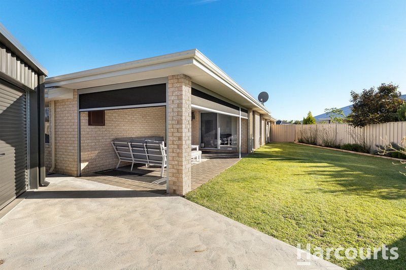 Photo - 22 Wayside Court, Ravenswood WA 6208 - Image 15