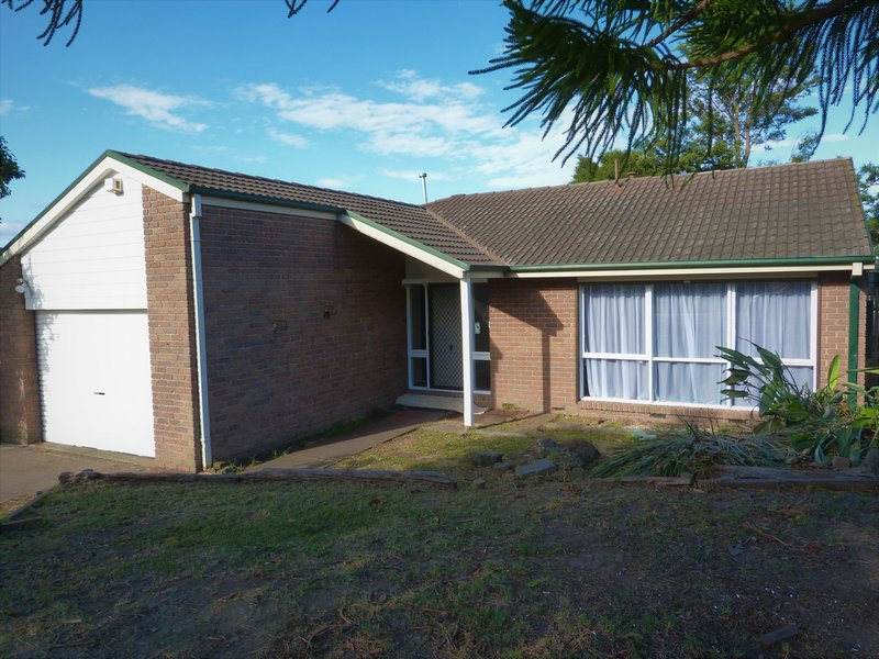 22 Weeden Crescent, Hallam VIC 3803