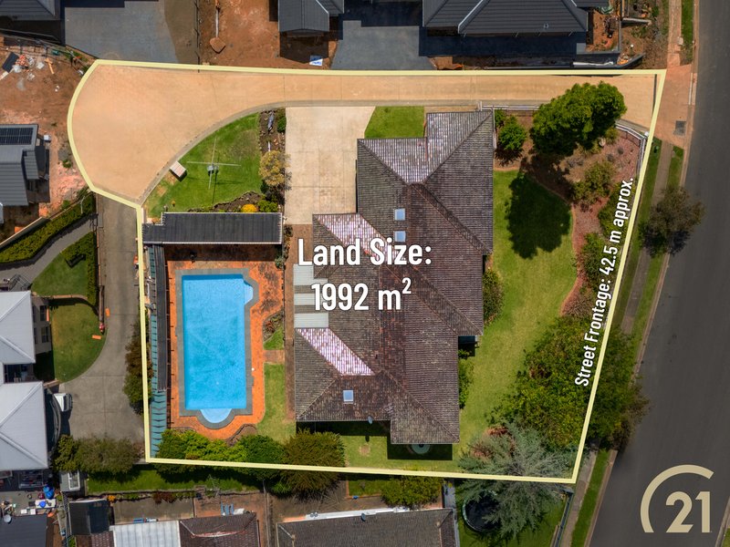 22 Weeroona Road, Edensor Park NSW 2176