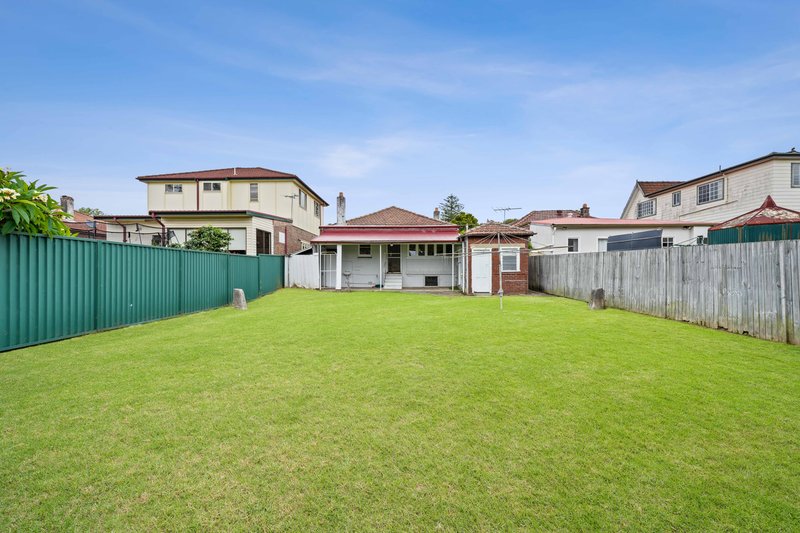 Photo - 22 Weldon Street, Burwood NSW 2134 - Image 14