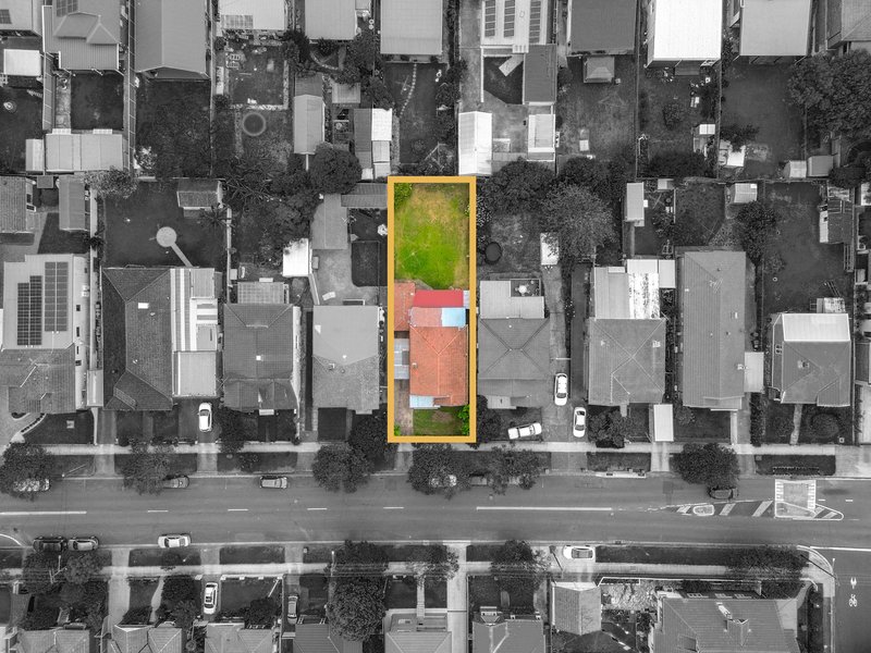 Photo - 22 Weldon Street, Burwood NSW 2134 - Image 16