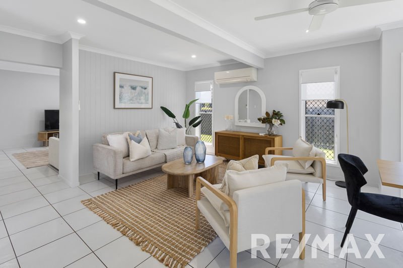 Photo - 22 Wellington Road, Murrumba Downs QLD 4503 - Image 9