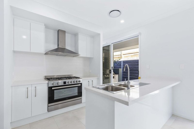 Photo - 22 Wellside Street, Morayfield QLD 4506 - Image 2