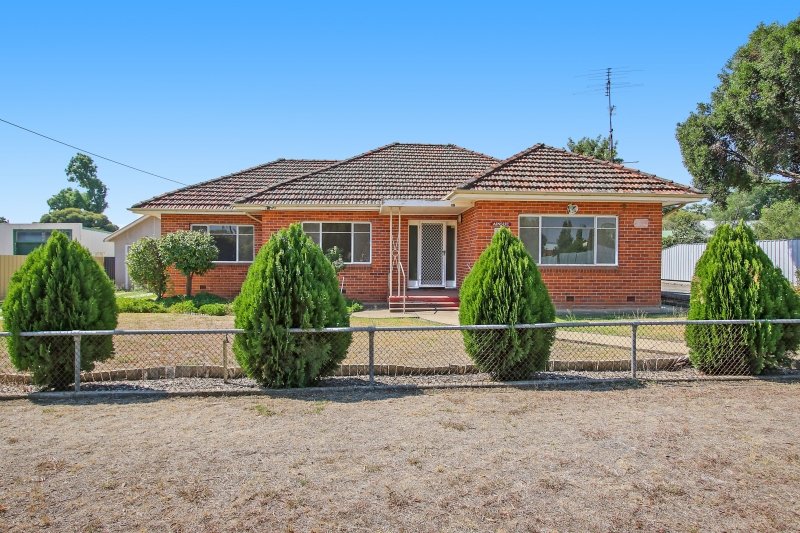 22 Wenke Street, Walla Walla NSW 2659