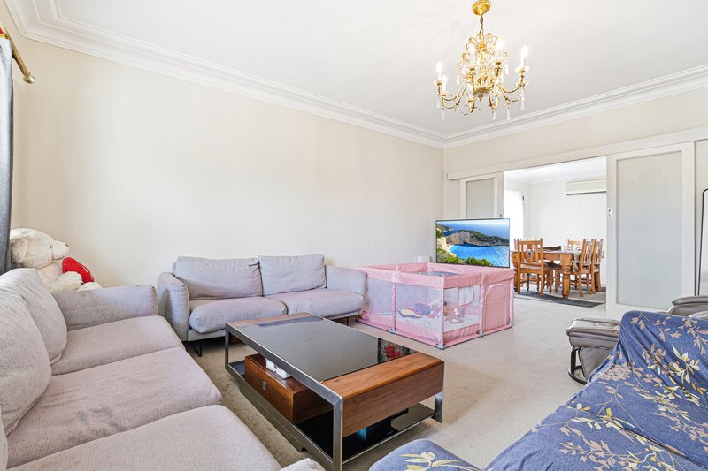Photo - 22 Western Crescent, Blacktown NSW 2148 - Image 4