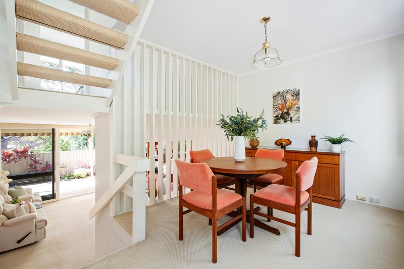 Photo - 2/2 Westlake Place, Balgowlah NSW 2093 - Image 3