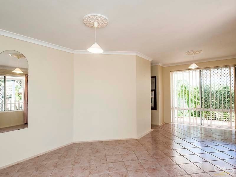 Photo - 22 Whiston Crescent, Clarkson WA 6030 - Image 5