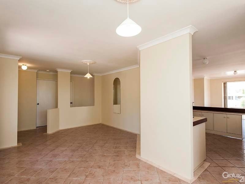 Photo - 22 Whiston Crescent, Clarkson WA 6030 - Image 8