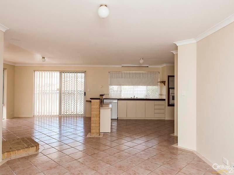 Photo - 22 Whiston Crescent, Clarkson WA 6030 - Image 10