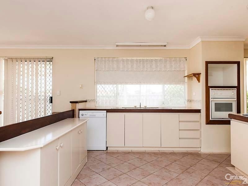 Photo - 22 Whiston Crescent, Clarkson WA 6030 - Image 11