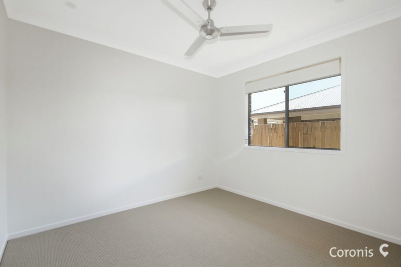 Photo - 22 Whitehaven Street, Burpengary QLD 4505 - Image 7