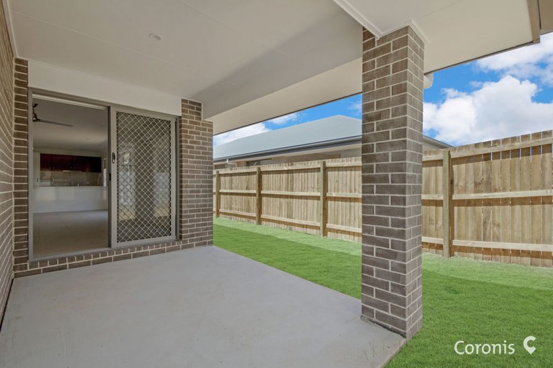 Photo - 22 Whitehaven Street, Burpengary QLD 4505 - Image 10