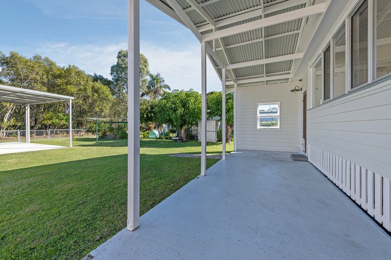 Photo - 22 Whiting Street, Beachmere QLD 4510 - Image 16