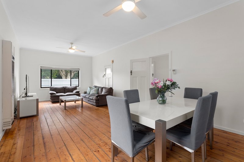 Photo - 22 Williams Street, Mentone VIC 3194 - Image 5