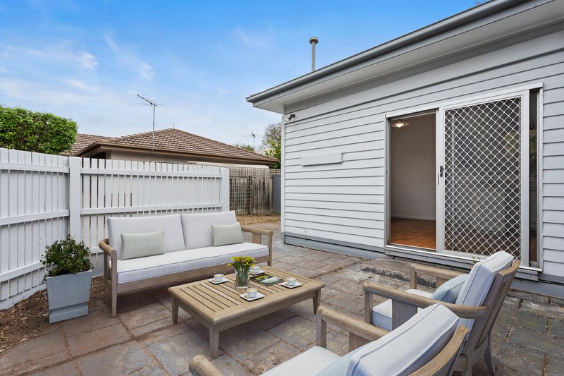 Photo - 22 Williams Street, Mentone VIC 3194 - Image 12