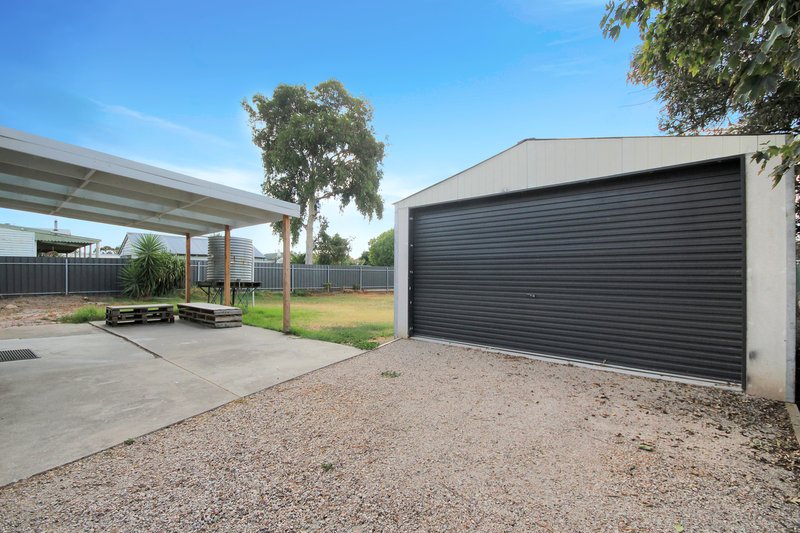 Photo - 22 Wilmoth Avenue, Horsham VIC 3400 - Image 10