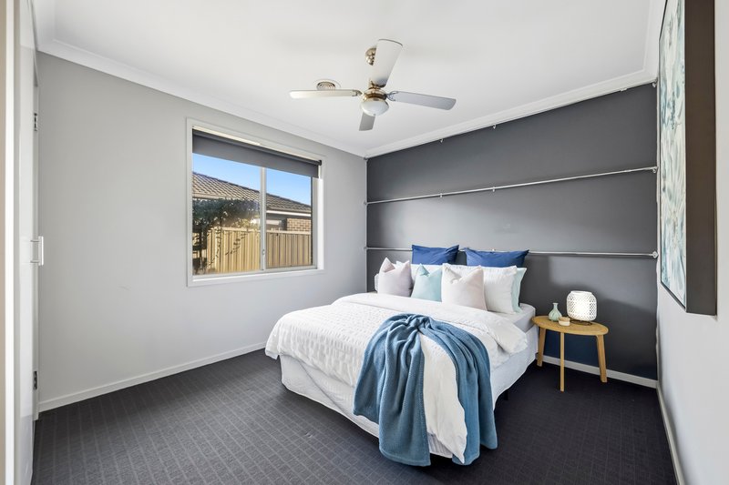 Photo - 22 Wilmott Street, Lucas VIC 3350 - Image 13