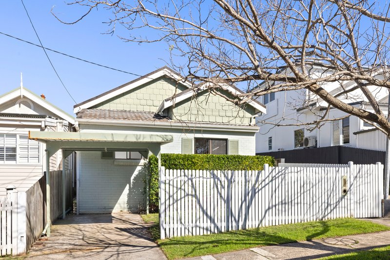 Photo - 22 Wilson Street, Freshwater NSW 2096 - Image 3