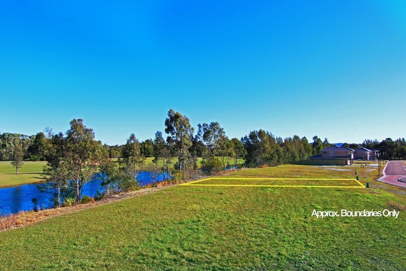 Photo - 22 Windsorgreen Drive, Wyong NSW 2259 - Image 1