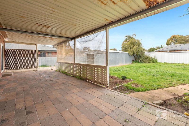 Photo - 22 Woodfalls Road, Elizabeth Vale SA 5112 - Image 13