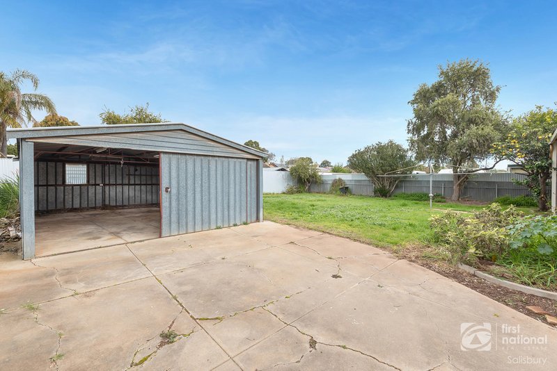 Photo - 22 Woodfalls Road, Elizabeth Vale SA 5112 - Image 15