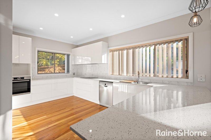 Photo - 22 Woodlands Avenue, Balmoral NSW 2283 - Image 2