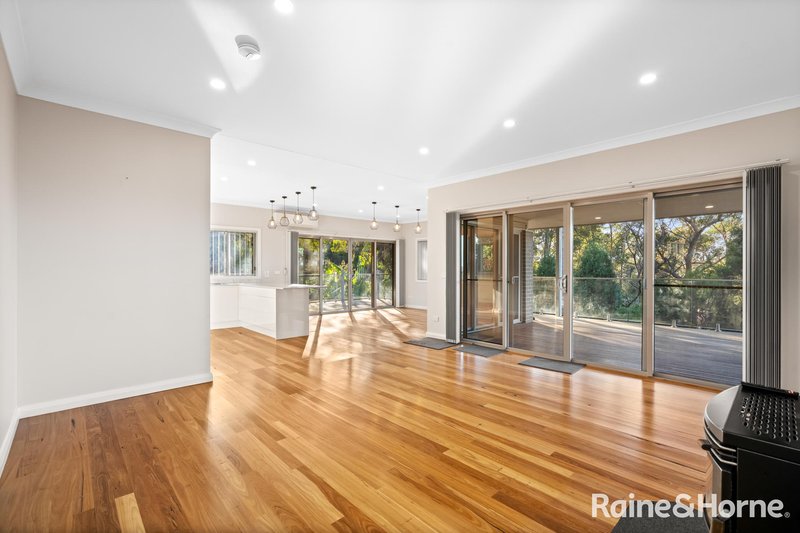 Photo - 22 Woodlands Avenue, Balmoral NSW 2283 - Image 4